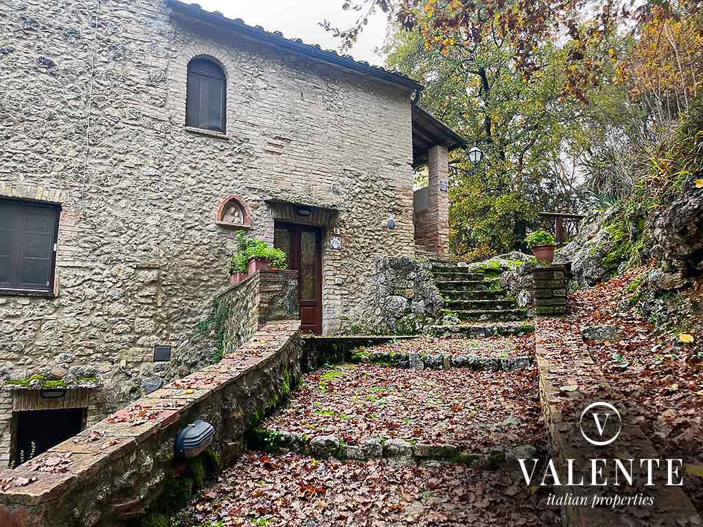 Mulino Farmhouse property in San Gimignano