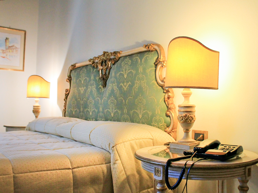 bedroom hotel palazzo alexander Lucca