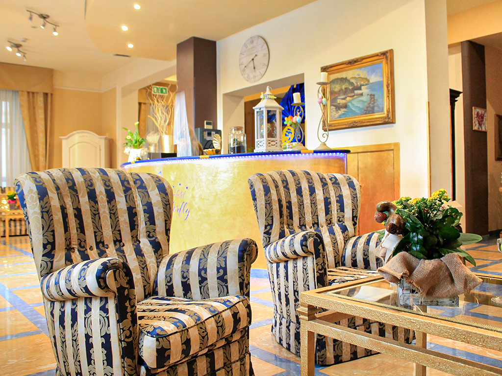 Living Room Hotel for sell Montecatini Terme - Tuscany