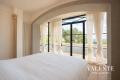 Camera da letto italiana con tende avorio 马会